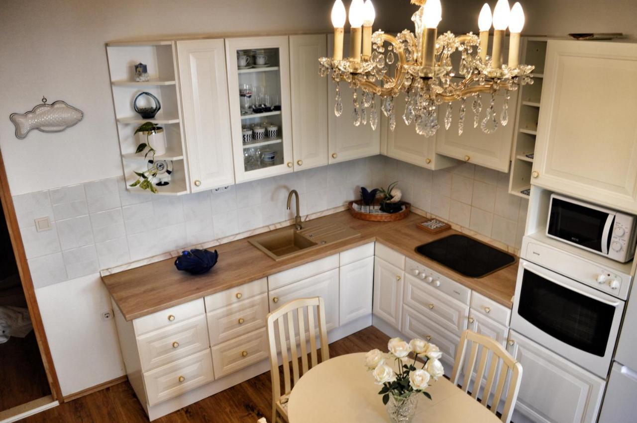 Apartment Nikolic Kaštela エクステリア 写真