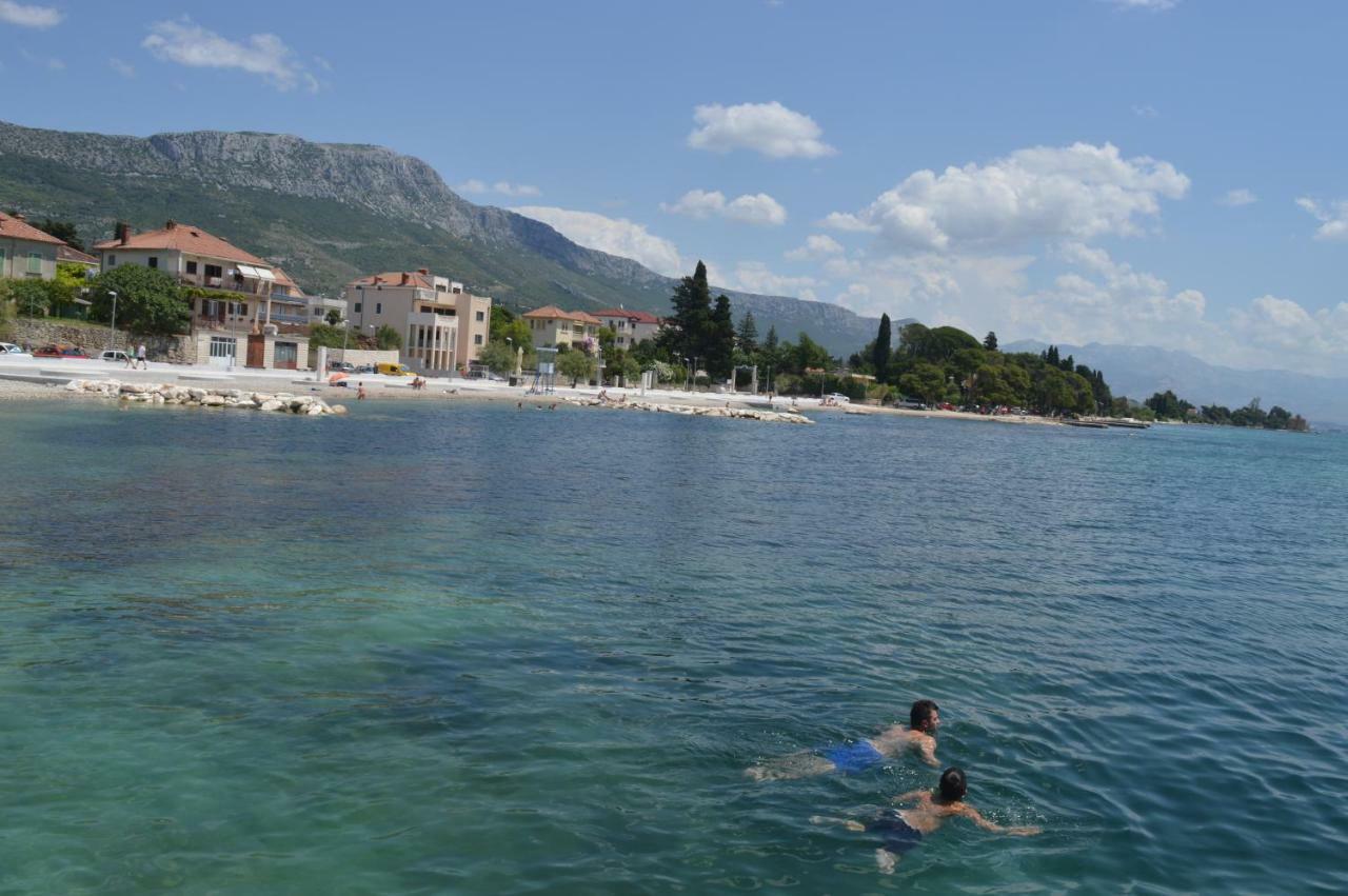 Apartment Nikolic Kaštela エクステリア 写真